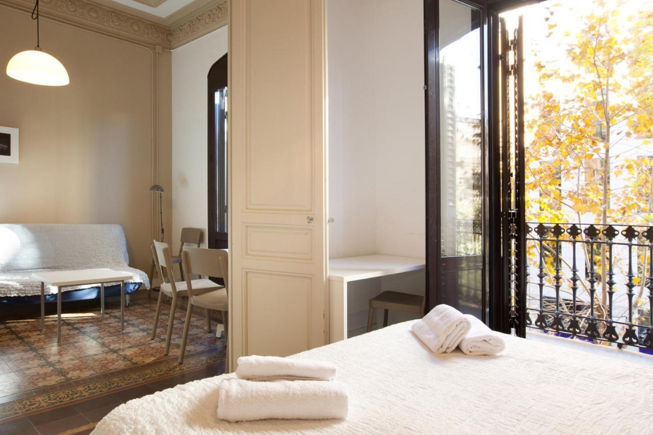 Ab Bailen Apartments Barcelona Bagian luar foto