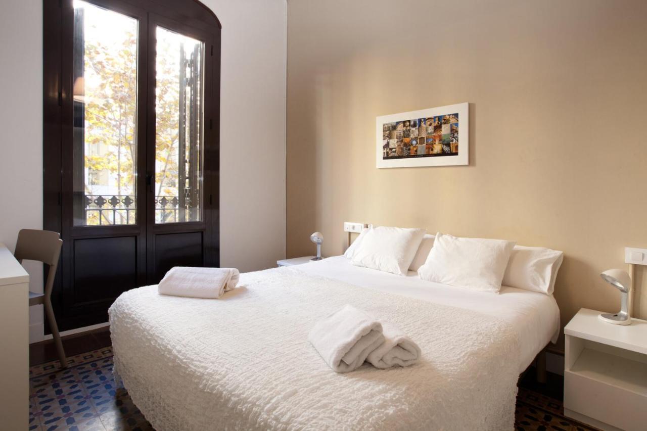 Ab Bailen Apartments Barcelona Bagian luar foto
