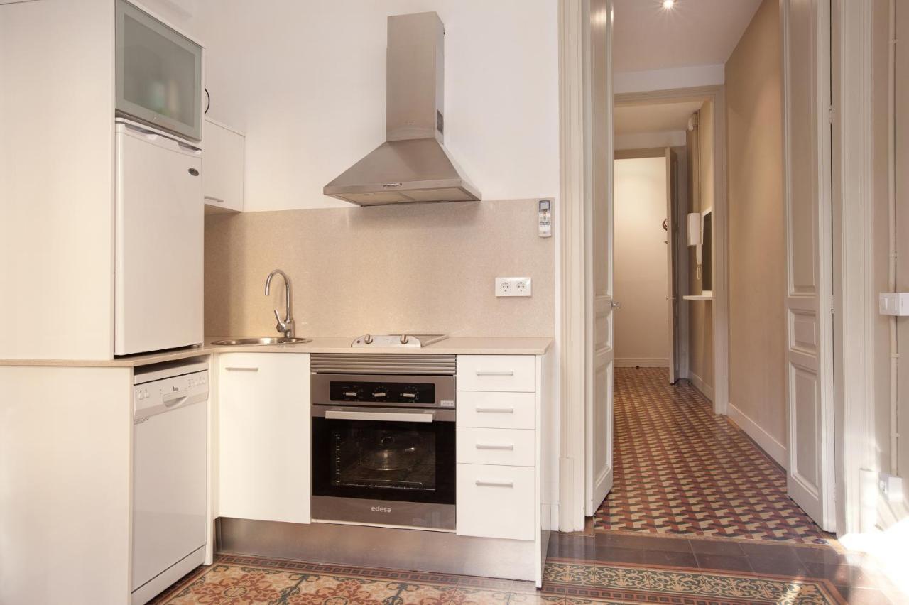 Ab Bailen Apartments Barcelona Bagian luar foto